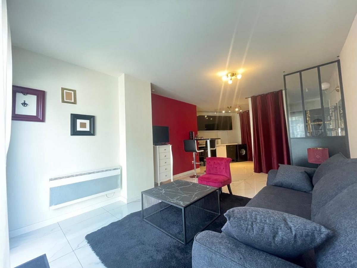 Studio Barok Proche Autoroute, Plages Et Attractions, Wifi - Tv, Calme Bessan Esterno foto